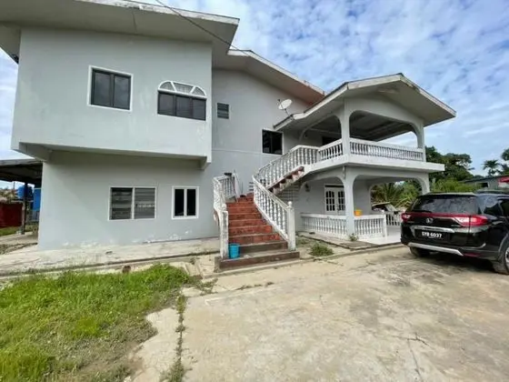 OYO Home 90349 Anique Hoemstay