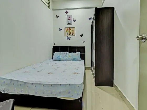 OYO Home 90351 Kl Homestay Express - Oda