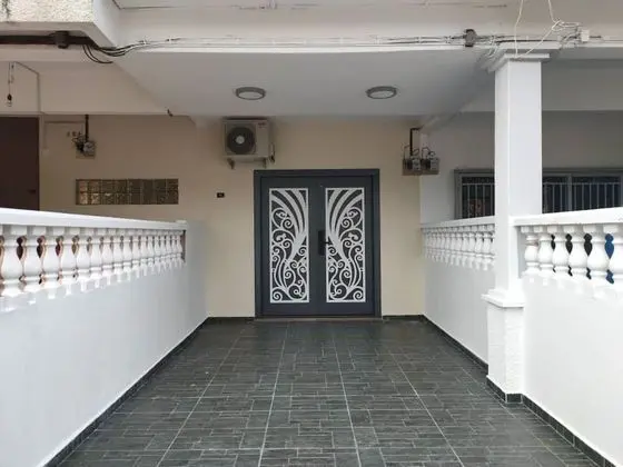 OYO Home 90534 Nomadic Town House