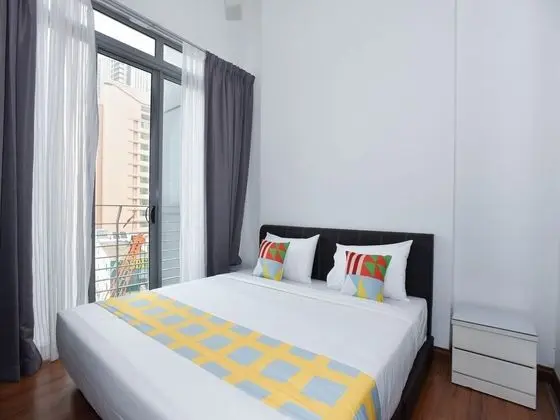OYO Home 968 Homely 1BR Taragon Puteri - Oda