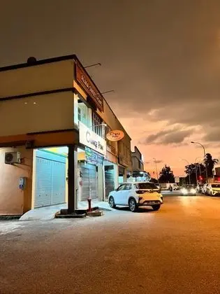 OYO  Homes 90522 Alma Sweet Home