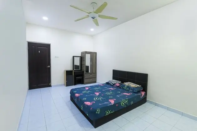 OYO Homes 90583 Yogha's Homestay - 1