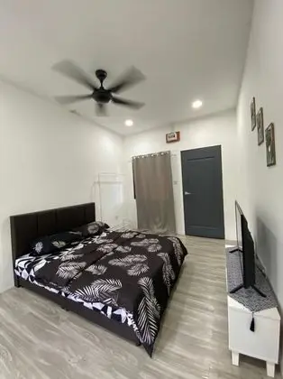 OYO Homes 90650 Na Homesuite
