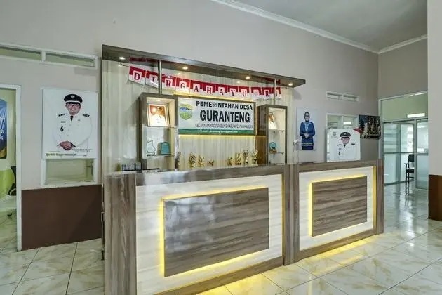 OYO Homes 90956 Desa Wisata Guranteng - Lobi