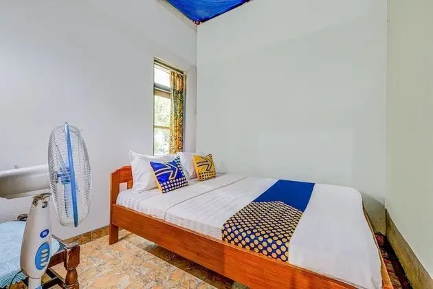 OYO Homes 90987 Desa Wisata Gabugan
