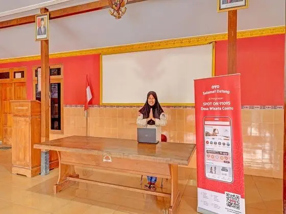 OYO Homes 91095 Desa Wisata Conto - Lobi