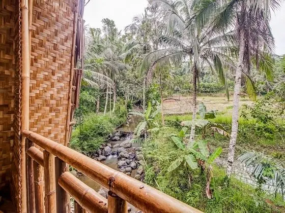 OYO Homes 91114 Desa Wisata Bangunharja - İç Mekan