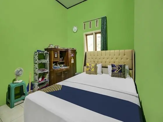 OYO Homes 91153 Desa Wisata Kawasen