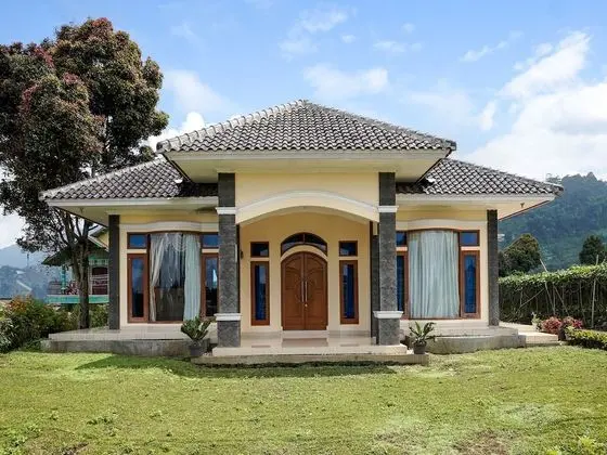 OYO Homes 91156 Eco Tourism Big Farmer Desa Kertawangi Syariah - Dış Mekan