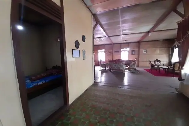 OYO HOMES 91248 Desa Wisata Banding Agung Danau Ranau - Lobi