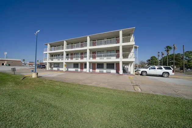 OYO Hotel Houston/Humble - IAH Airport / HWY 59