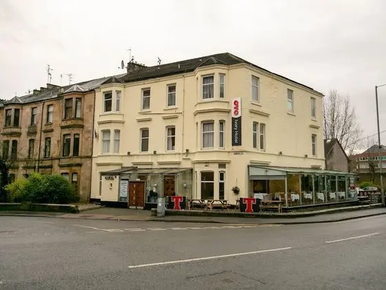 OYO The Ivory Hotel