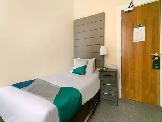 OYO The Ivory Hotel - Oda