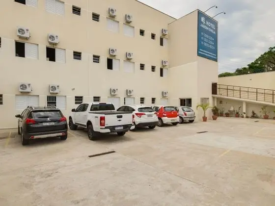 OYO Hotel Jardim Emilia