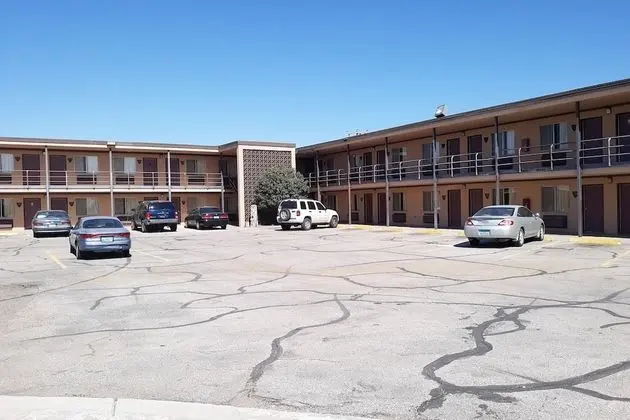 OYO Hotel Kings at Clovis