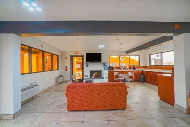 OYO Hotel Kingsville - Hwy 77 - Lobi