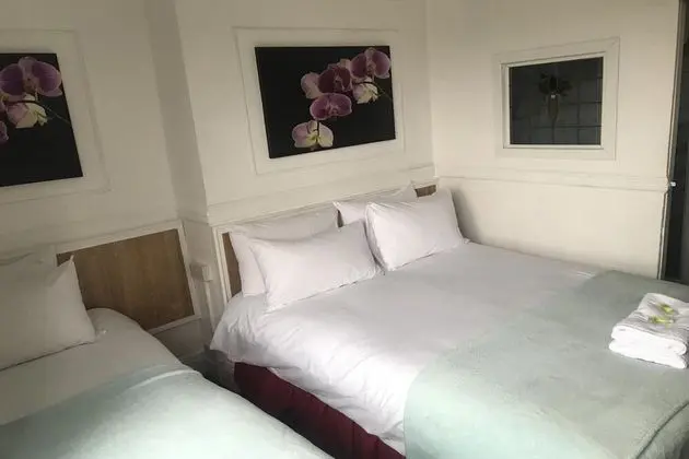 OYO Maggie Jones Guest House - Oda