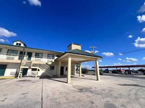 OYO Hotel Pearsall I-35 East - Öne Çıkan Resim