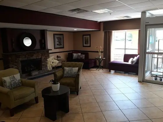 OYO Hotel Phenix City Central - Lobi
