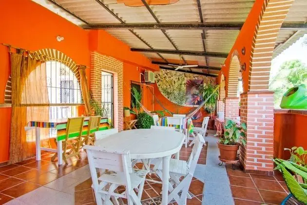 OYO Hotel Posada Esmeralda, San Patricio - Yerinde Yemek