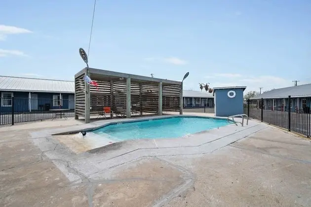 OYO Hotel Rockport- Bay View - Havuz