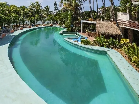 OYO Hotel Sand’s - Havuz