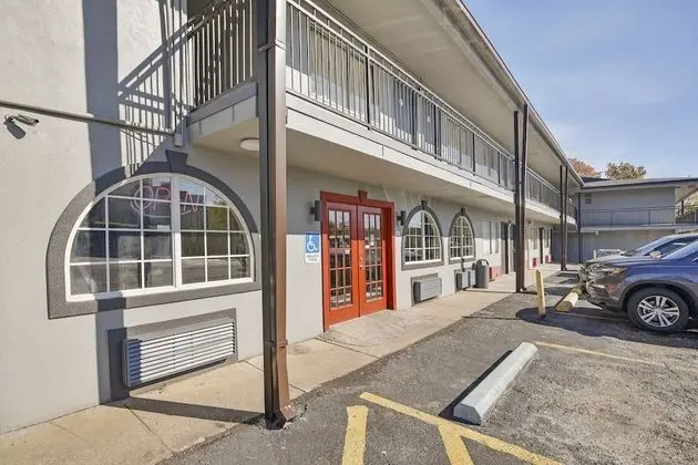 OYO Hotel Shreveport Airport North - Dış Mekan