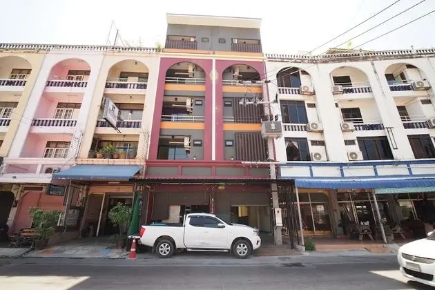 OYO Sintara Residence