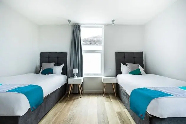 OYO Studiotel GY - Modern Hotel Apartments - Oda