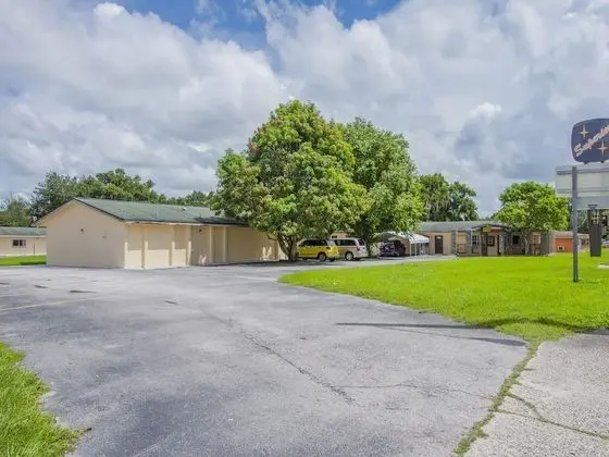 OYO Superior Budget Inn Bartow