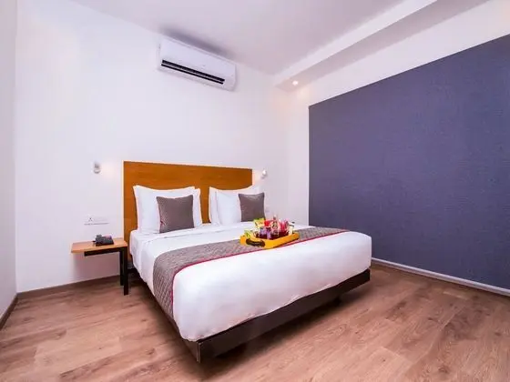 OYO Townhouse 023 CR Park - Oda