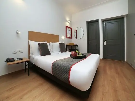 OYO Townhouse 062 Cyber City - Oda