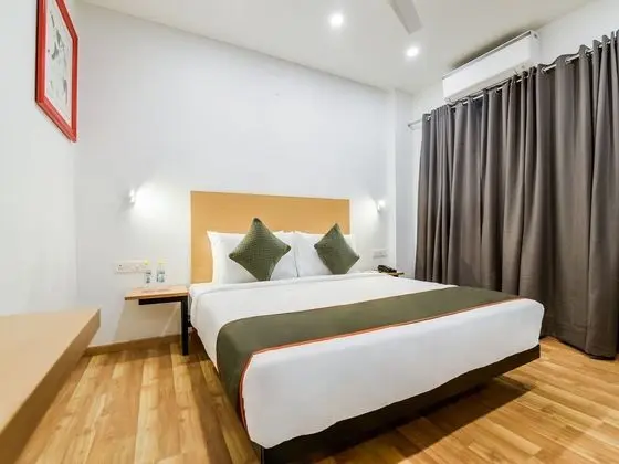 OYO Townhouse 094 Bhera Enclave - Öne Çıkan Resim