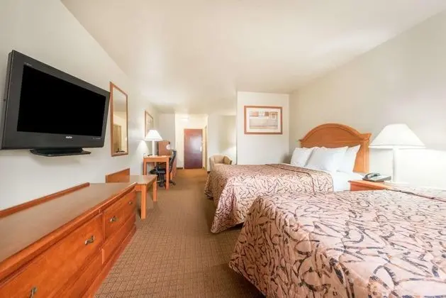 OYO Townhouse Wichita Falls West