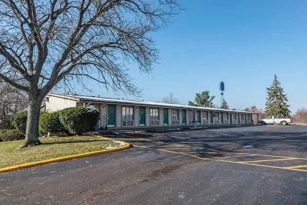 OYO Hotel Wadsworth OH I-76 - Dış Mekan