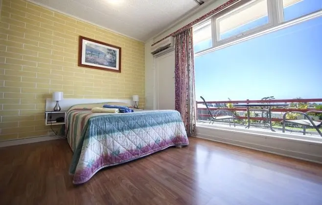 Oyster Court Apartments