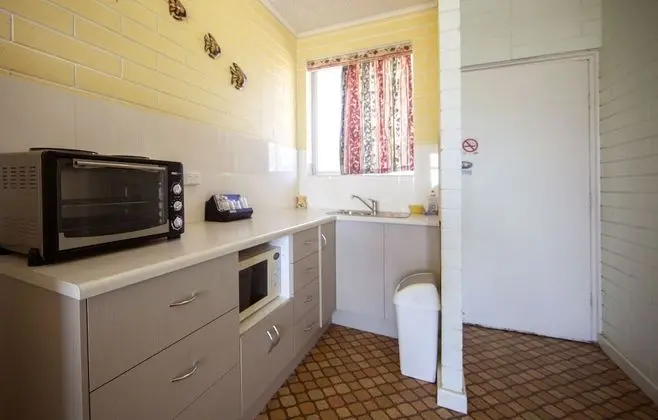 Oyster Court Apartments - Mutfak