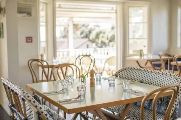 The Oyster Inn - İç Mekan