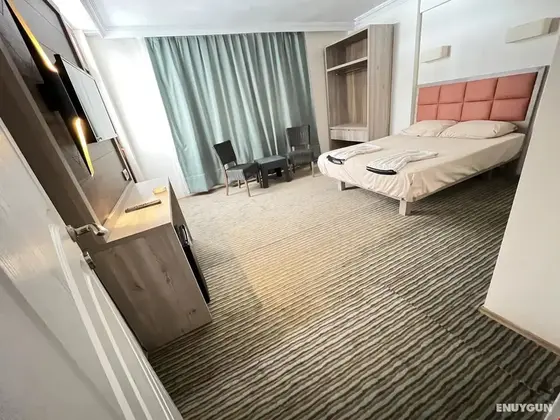 Öz Cumhuriyet Otel