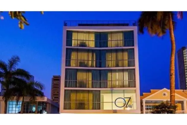 Hotel OZ Grand