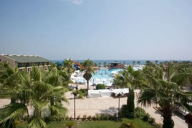 Oz Hotels İncekum Beach Resort - Havuz