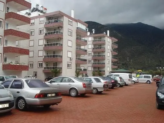 Öz Ulutaş Apart