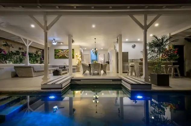 Villa Ozamiz - Dış Mekan