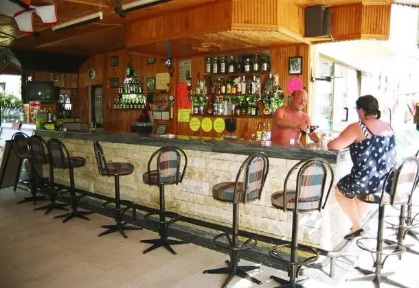 Ozay Apart Hotel - Dış Mekan