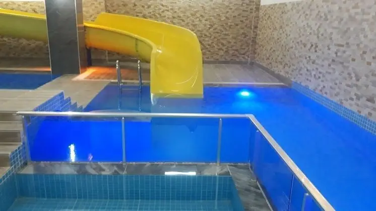 Ozcakir Derman Apart Otel - Havuz