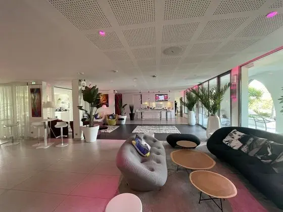 Oz'Inn Hôtel - Lobi