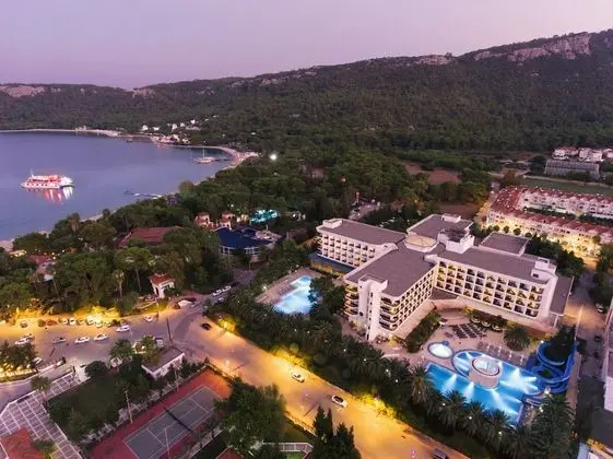 Özkaymak Marina Hotel