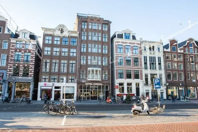Ozo Hotels Cordial Amsterdam - Dış Mekan