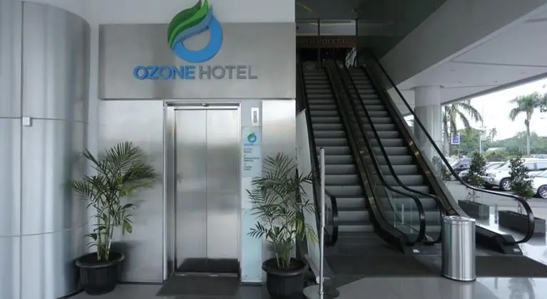 Ozone Hotel Pantai Indah Kapuk