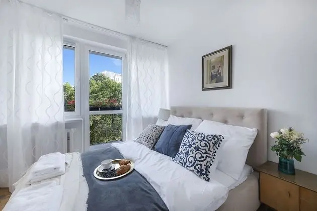 P&O Apartments Metro Raclawicka-FALECKA - Öne Çıkan Resim
